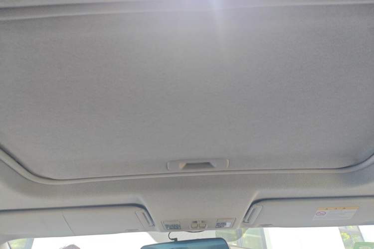 Used Mazda CX-7 2014 2.5L 2WD Luxury Edition Headliner
