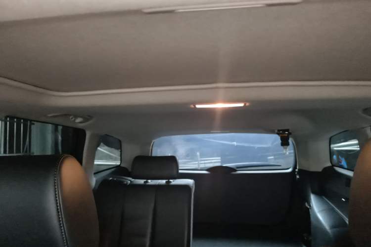 Used Mazda CX-7 2014 2.3T Smart All-Wheel Drive Supreme Edition Headliner