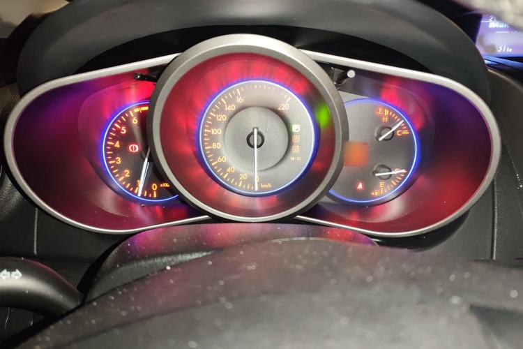 Used Mazda CX-7 2014 2.5L 2WD Luxury Edition Instrument Cluster