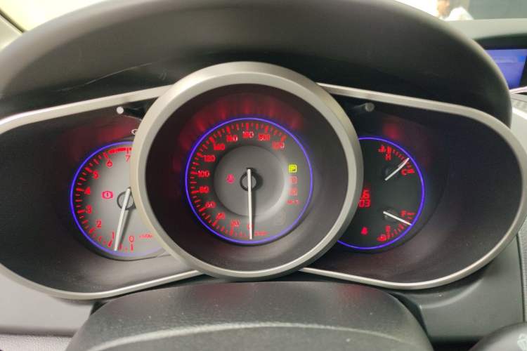 Used Mazda CX-7 2014 2.5L 2WD Premium Edition Instrument Cluster