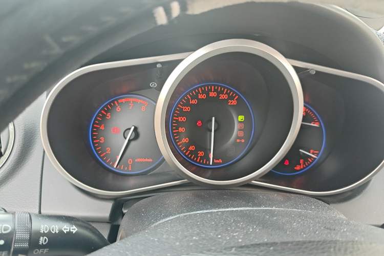 Used Mazda CX-7 2014 2.5L 2WD Luxury Edition Instrument Cluster