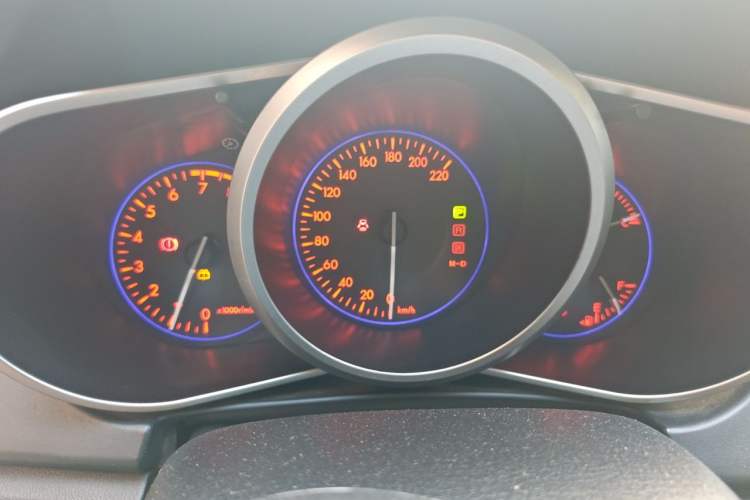 Used Mazda CX-7 2014 2.3T Smart All-Wheel Drive Supreme Edition Instrument Cluster