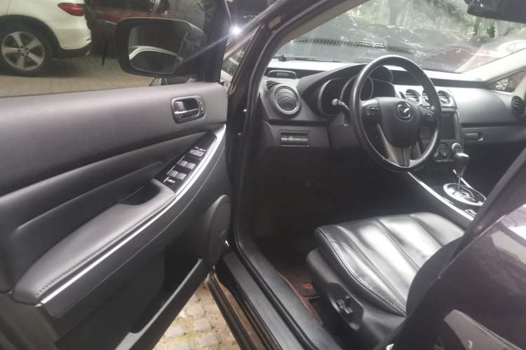 Used Mazda CX-7 2014 2.3T Smart All-Wheel Drive Supreme Edition Interior 3