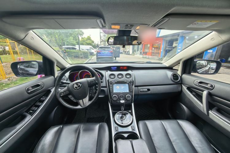 Used Mazda CX-7 2014 2.5L 2WD Premium Edition Interior 3