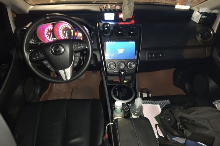 Used Mazda CX-7 2014 2.5L 2WD Luxury Edition Interior 4