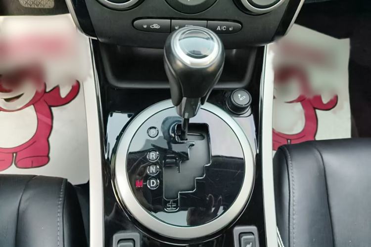 Used Mazda CX-7 2014 2.5L 2WD Luxury Edition Interior 4