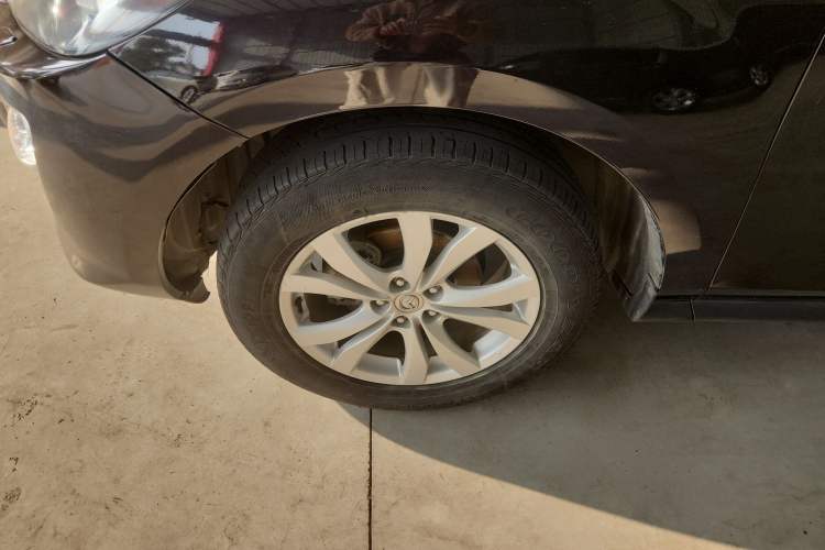 Used Mazda CX-7 2014 2.3T Smart All-Wheel Drive Supreme Edition Left Front Wheel Hub