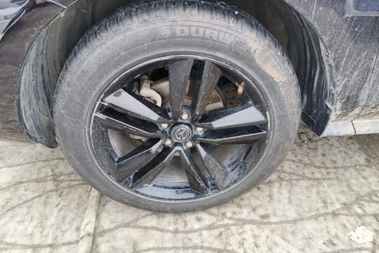 Used Mazda CX-7 2014 2.5L 2WD Fashion Edition Left Front Wheel Hub