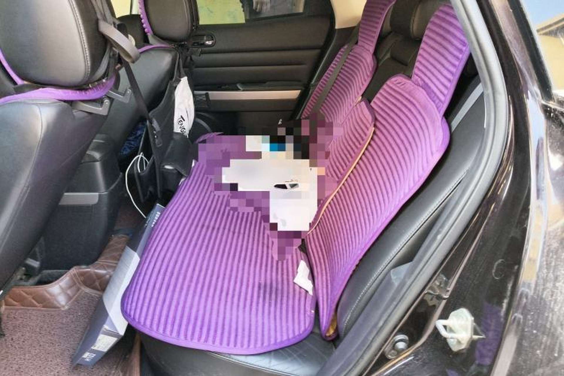 Used Mazda CX-7 2014 2.5L 2WD Luxury Edition Left Rear Seat