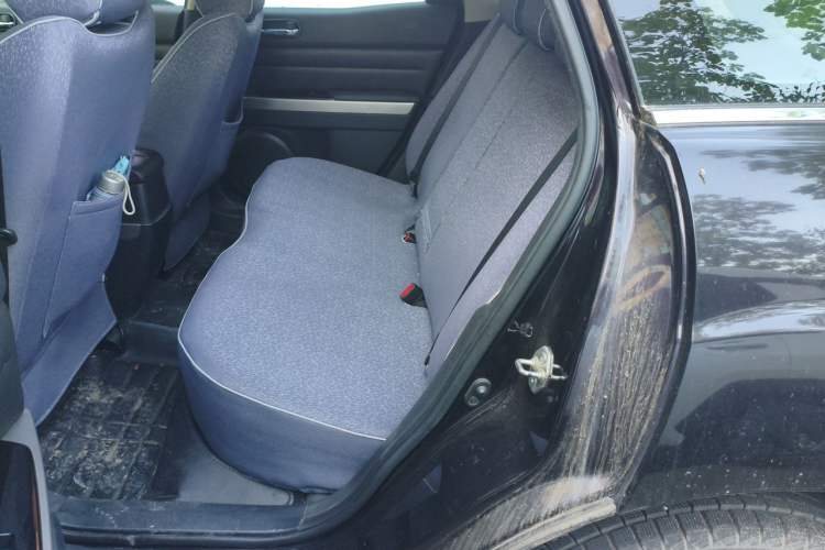 Used Mazda CX-7 2014 2.5L 2WD Fashion Edition Left Rear Seat