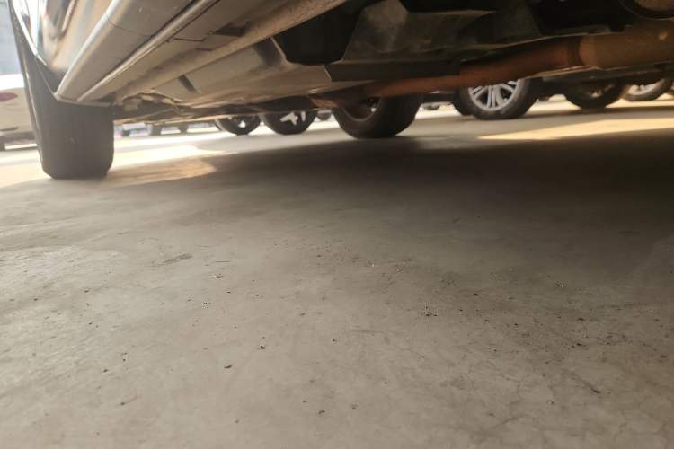 Used Mazda CX-7 2014 2.3T Smart All-Wheel Drive Supreme Edition Left Side Sill