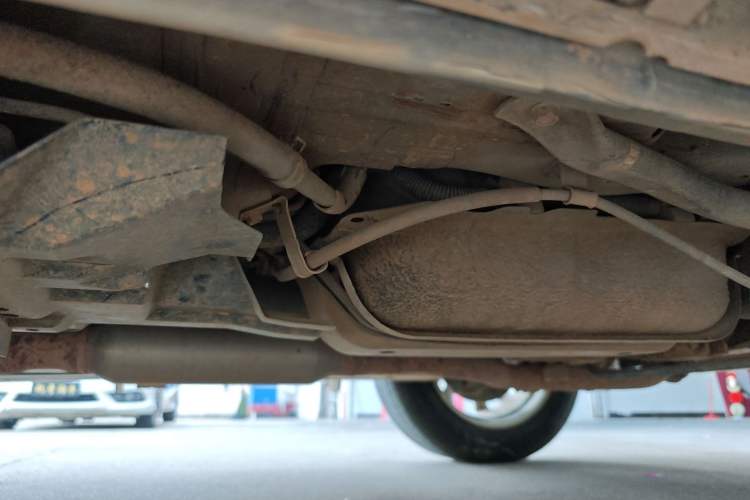 Used Mazda CX-7 2014 2.3T Smart All-Wheel-Drive Sport Edition Left Side Sill