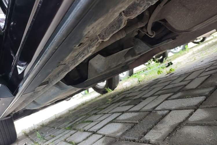 Used Mazda CX-7 2014 2.3T Smart All-Wheel-Drive Sport Edition Left Side Sill