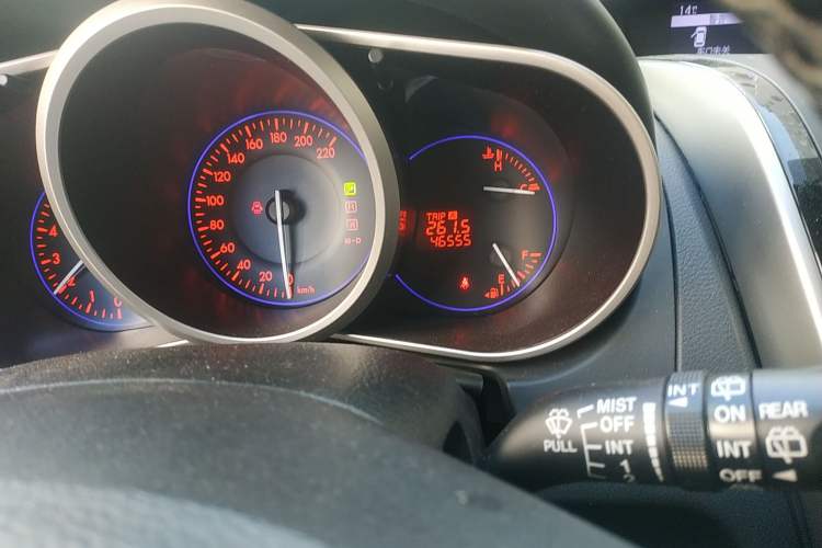 Used Mazda CX-7 2014 2.3T Smart All-Wheel-Drive Sport Edition Odometer Close Up