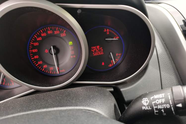 Used Mazda CX-7 2014 2.3T Smart All-Wheel Drive Supreme Edition Odometer Close Up