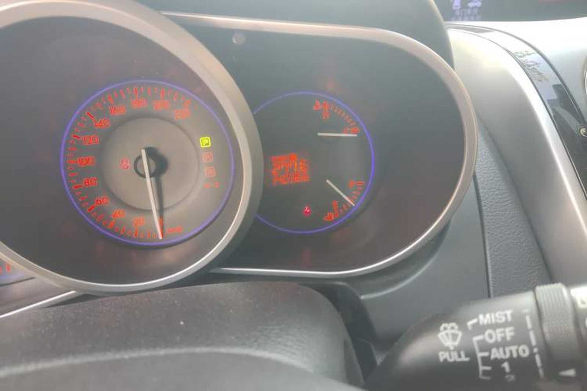 Used Mazda CX-7 2014 2.3T Smart All-Wheel Drive Supreme Edition Odometer Close Up