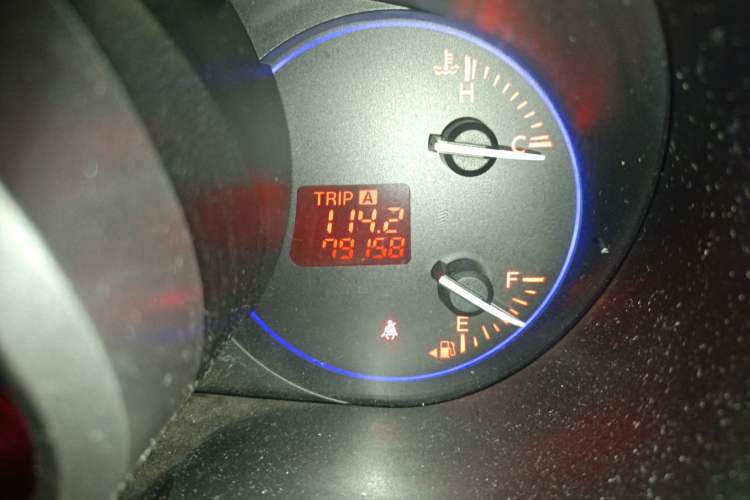 Used Mazda CX-7 2014 2.5L 2WD Fashion Edition Odometer Close Up