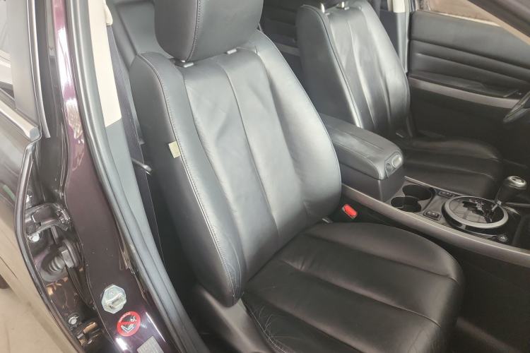 Used Mazda CX-7 2014 2.3T Smart All-Wheel Drive Supreme Edition Right Front Seat