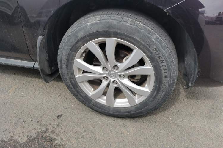 Used Mazda CX-7 2014 2.3T Smart All-Wheel Drive Supreme Edition Right Front Wheel Hub