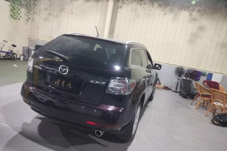 Used Mazda CX-7 2014 2.5L 2WD Luxury Edition Right Rear Taillight
