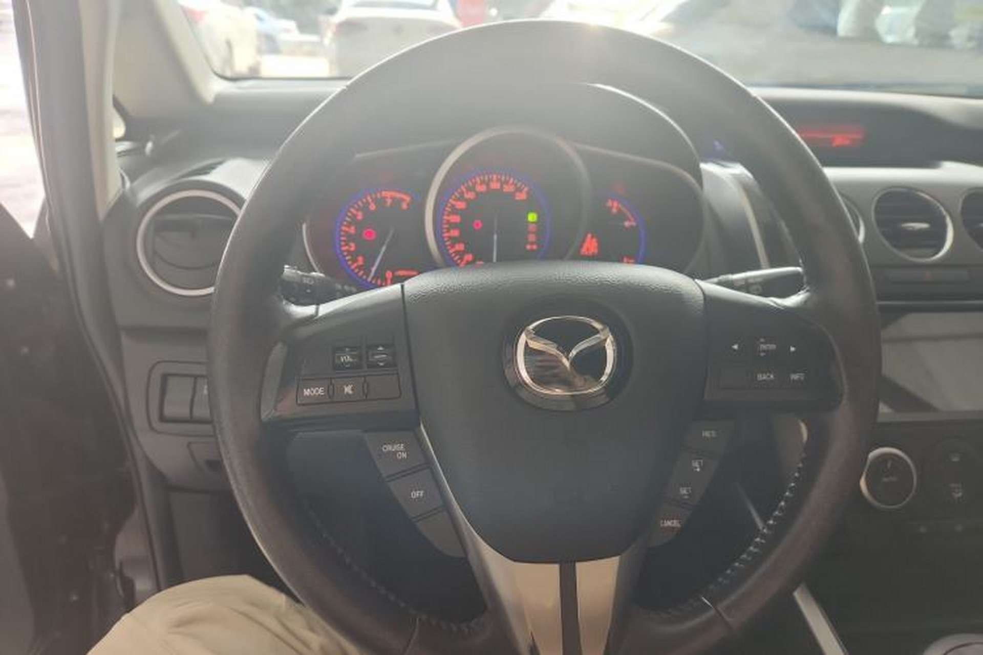 Used Mazda CX-7 2014 2.3T Smart All-Wheel Drive Supreme Edition Steering Wheel