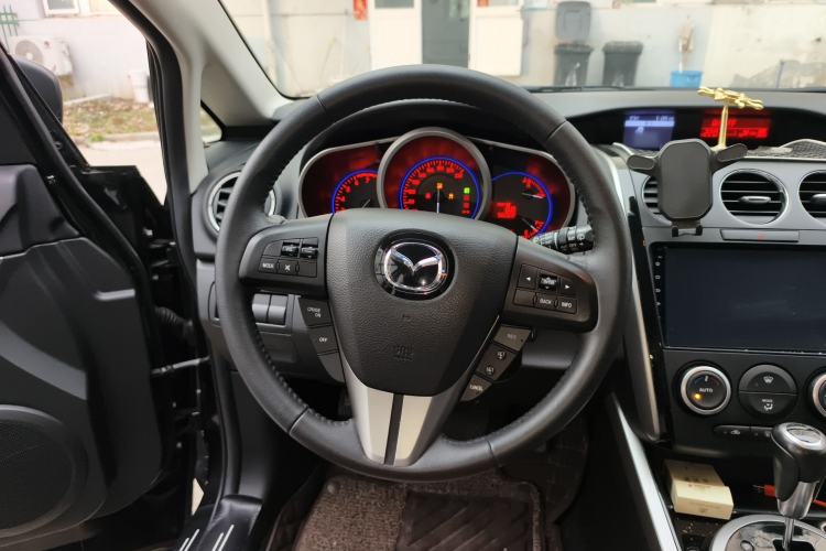 Used Mazda CX-7 2014 2.5L 2WD Luxury Edition Steering Wheel
