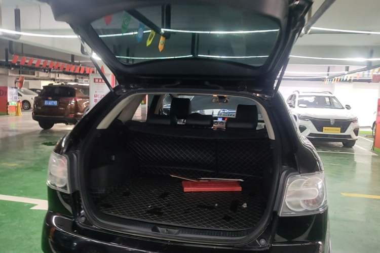 Used Mazda CX-7 2014 2.5L 2WD Premium Edition Trunk