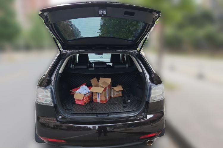 Used Mazda CX-7 2014 2.5L 2WD Premium Edition Trunk