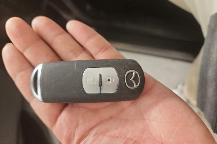 Used Mazda CX-7 2014 2.3T Smart All-Wheel Drive Supreme Edition Vehicle Key