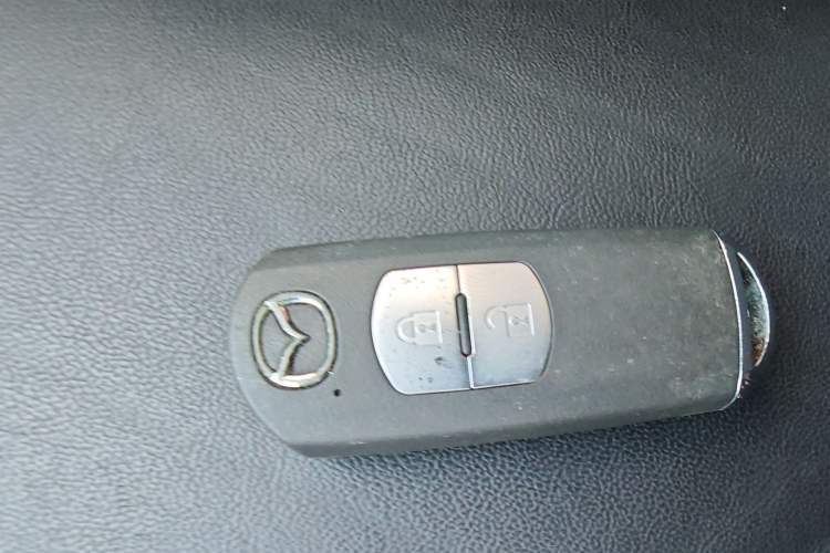Used Mazda CX-7 2014 2.3T Smart All-Wheel-Drive Sport Edition Vehicle Key