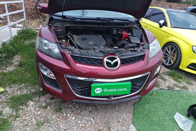Used Mazda CX-7 2014 2.5L 2WD Luxury Edition Engine Bay