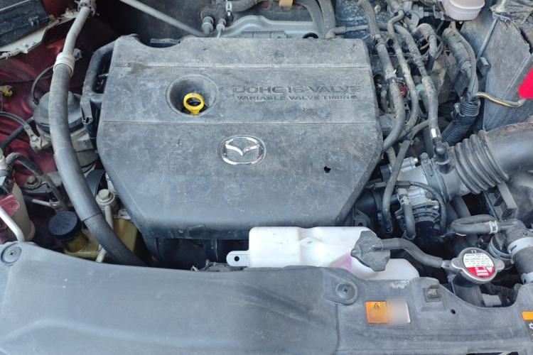 Used Mazda CX-7 2014 2.5L 2WD Fashion Edition Engine Bay