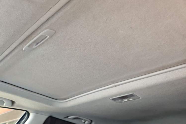 Used Mazda CX-7 2014 2.5L 2WD Luxury Edition Headliner
