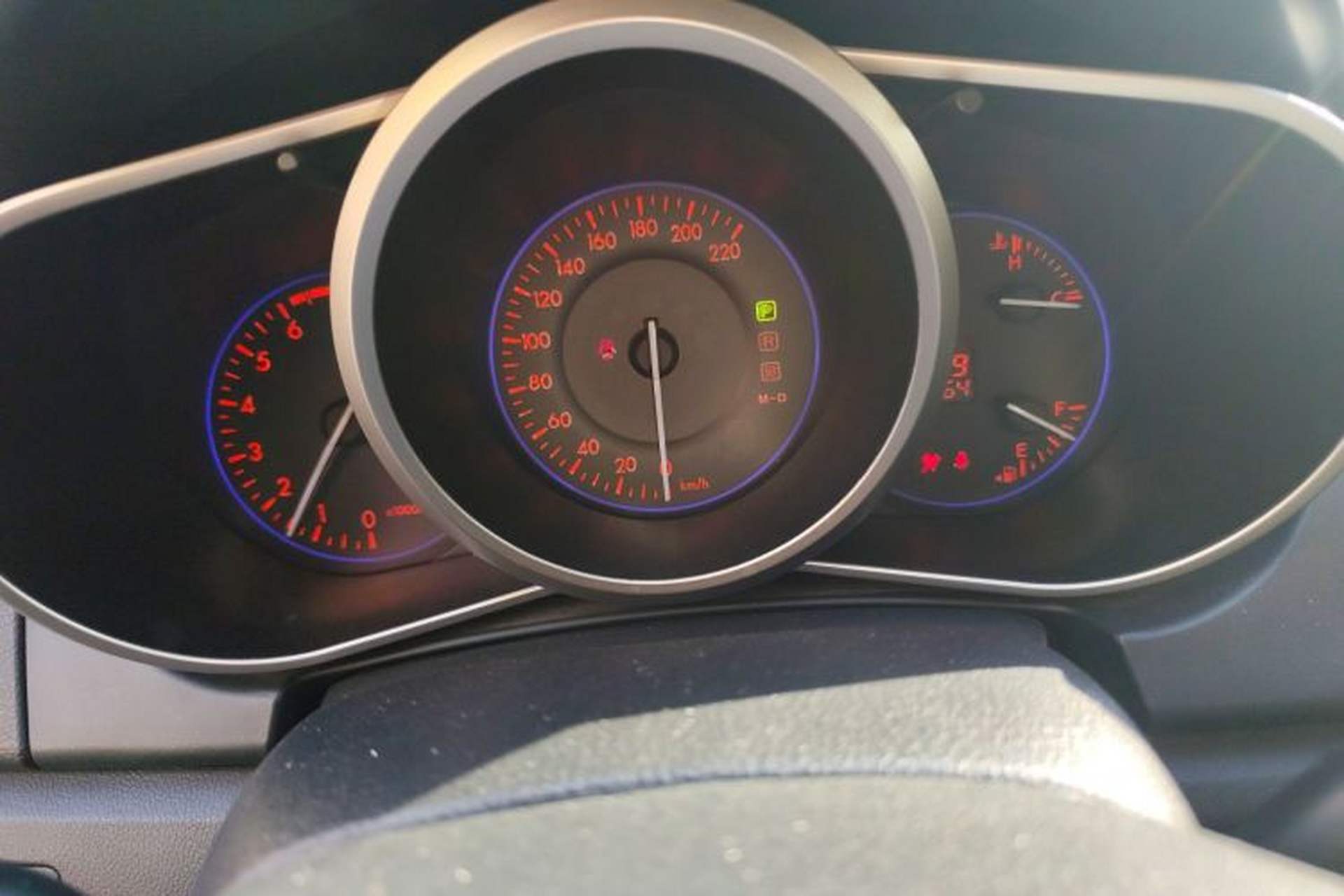 Used Mazda CX-7 2014 2.5L 2WD Luxury Edition Instrument Cluster