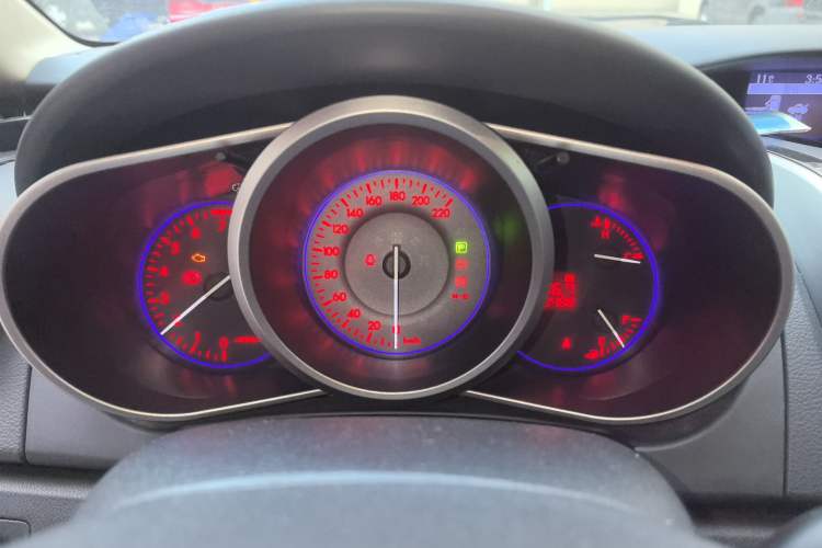 Used Mazda CX-7 2014 2.3T Smart All-Wheel-Drive Sport Edition Instrument Cluster