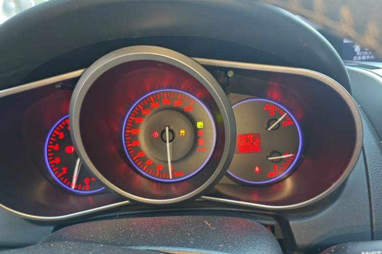 Used Mazda CX-7 2014 2.5L 2WD Fashion Edition Instrument Cluster