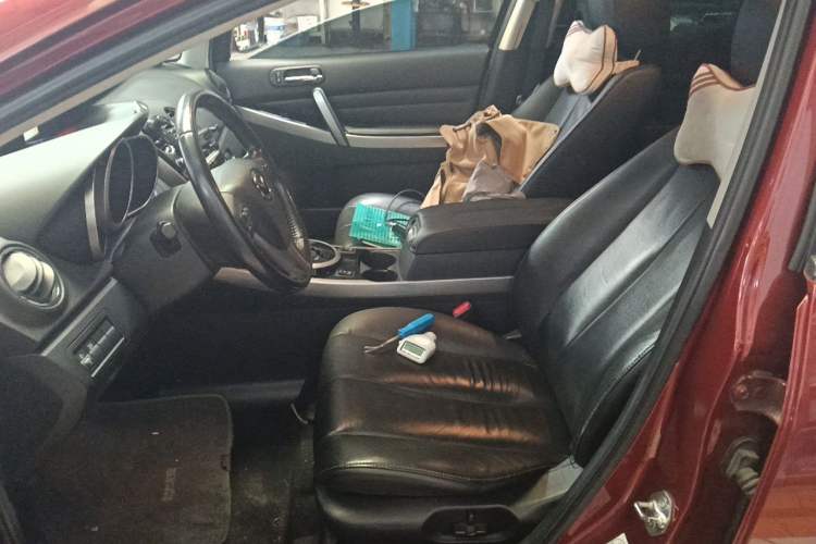 Used Mazda CX-7 2014 2.5L 2WD Luxury Edition Left Front Seat