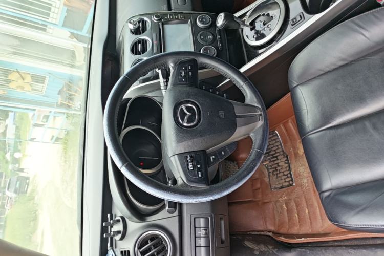 Used Mazda CX-7 2014 2.5L 2WD Luxury Edition Steering Wheel
