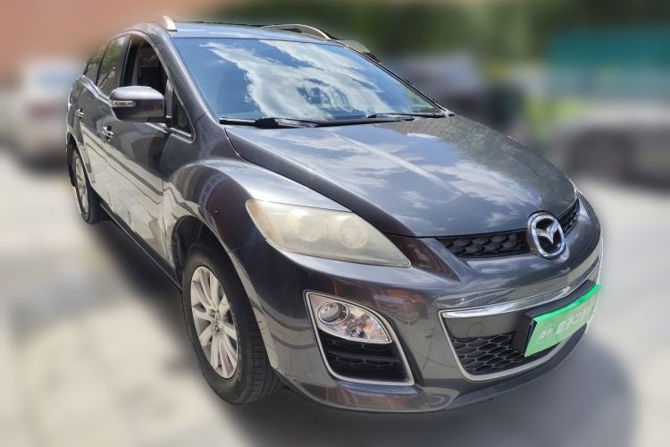 Used Mazda CX-7 2014 2.5L 2WD Fashion Edition Front Right 45 Deg