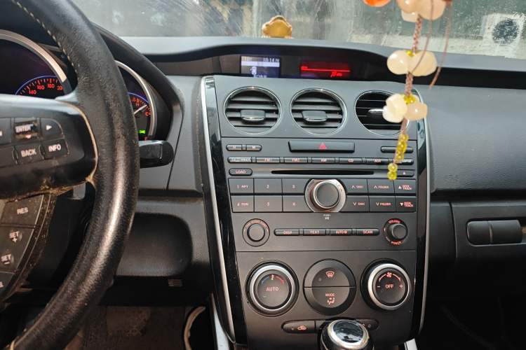 Used Mazda CX-7 2014 2.3T Smart All-Wheel Drive Supreme Edition Audio And AC Panel