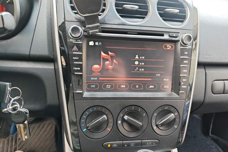 Used Mazda CX-7 2014 2.5L 2WD Fashion Edition Audio And AC Panel