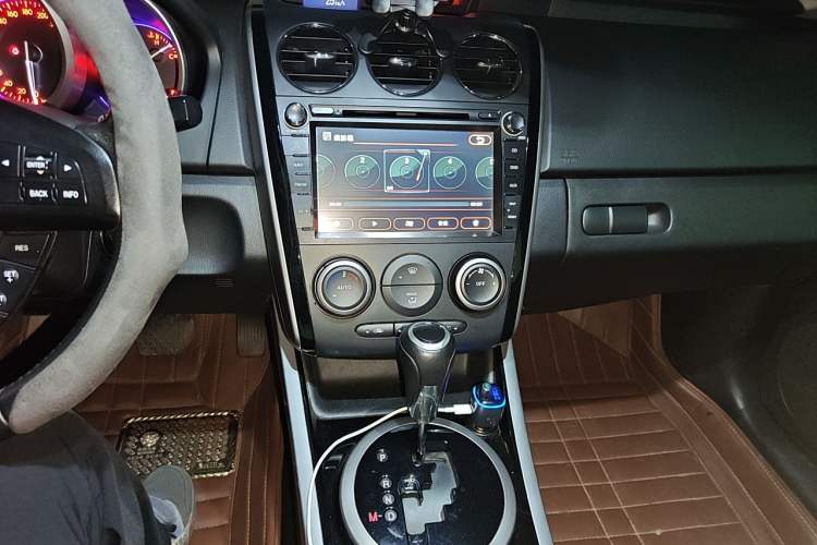 Used Mazda CX-7 2014 2.3T Smart All-Wheel-Drive Sport Edition Audio And AC Panel