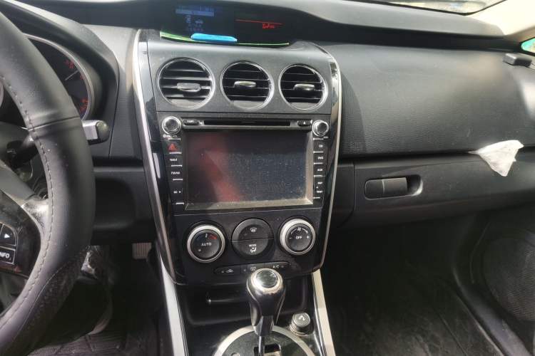 Used Mazda CX-7 2014 2.3T Smart All-Wheel-Drive Sport Edition Audio And AC Panel