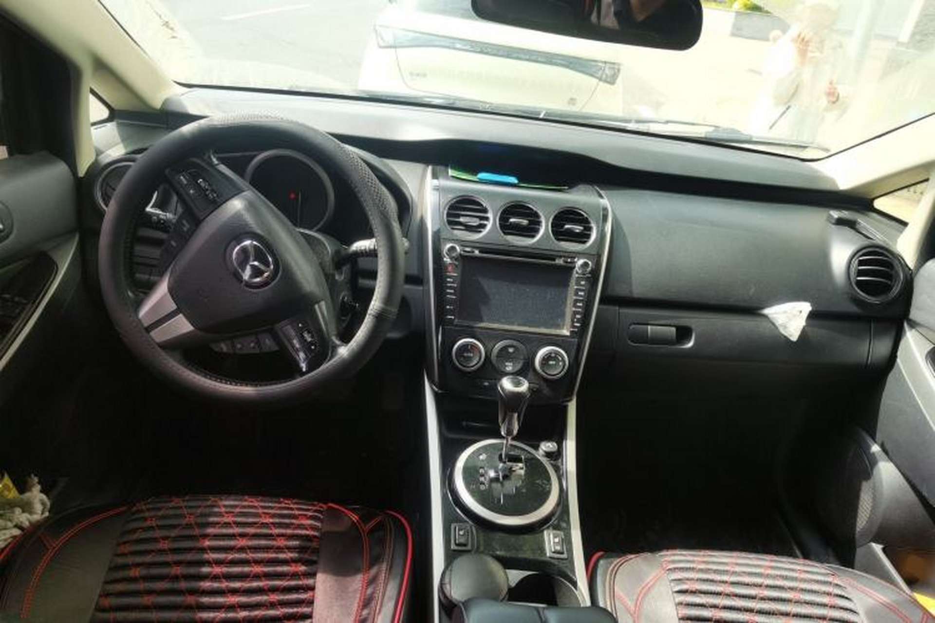 Used Mazda CX-7 2014 2.3T Smart All-Wheel-Drive Sport Edition Center Console