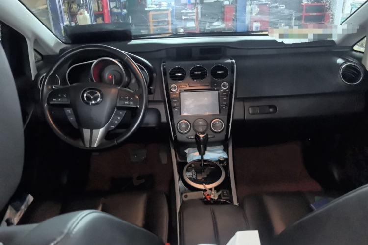 Used Mazda CX-7 2014 2.3T Smart All-Wheel Drive Supreme Edition Center Console