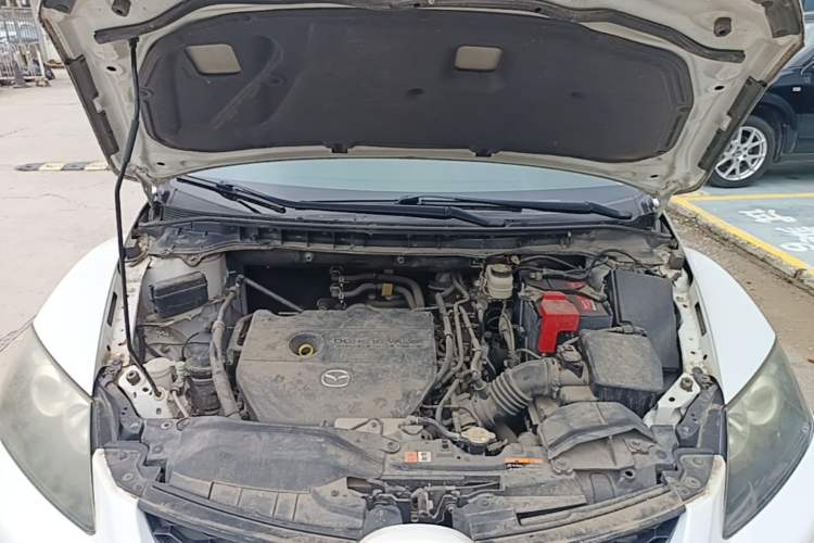 Used Mazda CX-7 2014 2.5L 2WD Luxury Edition Engine Bay