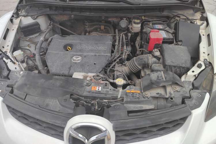 Used Mazda CX-7 2014 2.5L 2WD Luxury Edition Engine Bay