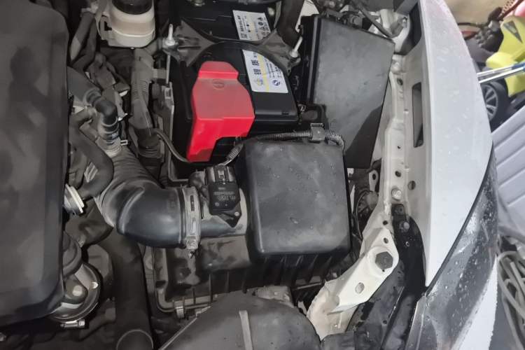 Used Mazda CX-7 2014 2.3T Smart All-Wheel Drive Supreme Edition Engine Bay Left