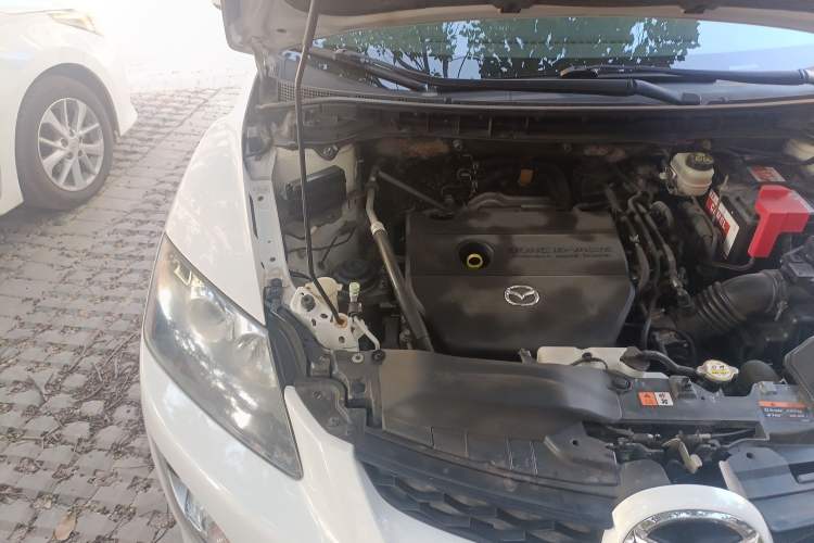 Used Mazda CX-7 2014 2.5L 2WD Fashion Edition Engine Bay Right