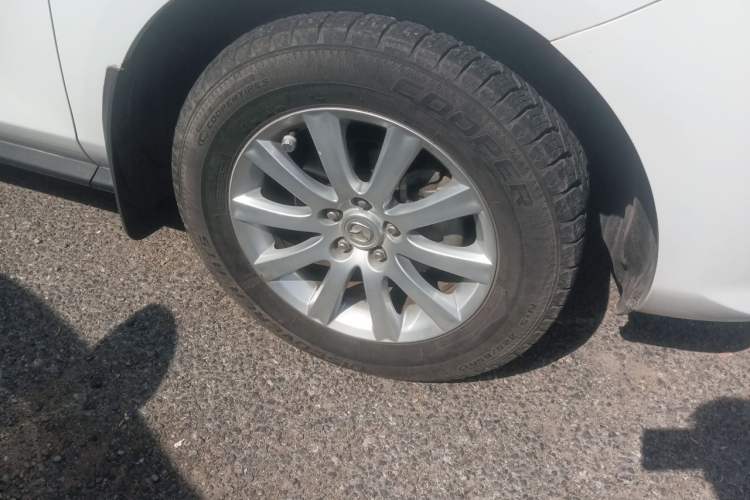 Used Mazda CX-7 2014 2.5L 2WD Luxury Edition Exterior 4
